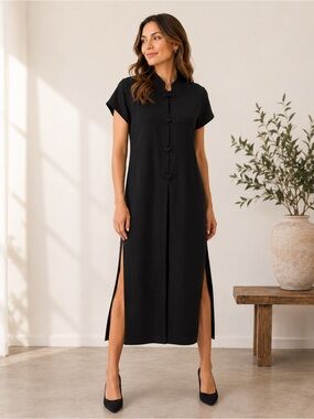 TRADITION | Vintage Black Short-Sleeve Mandarin Collar Frog Closure Maxi